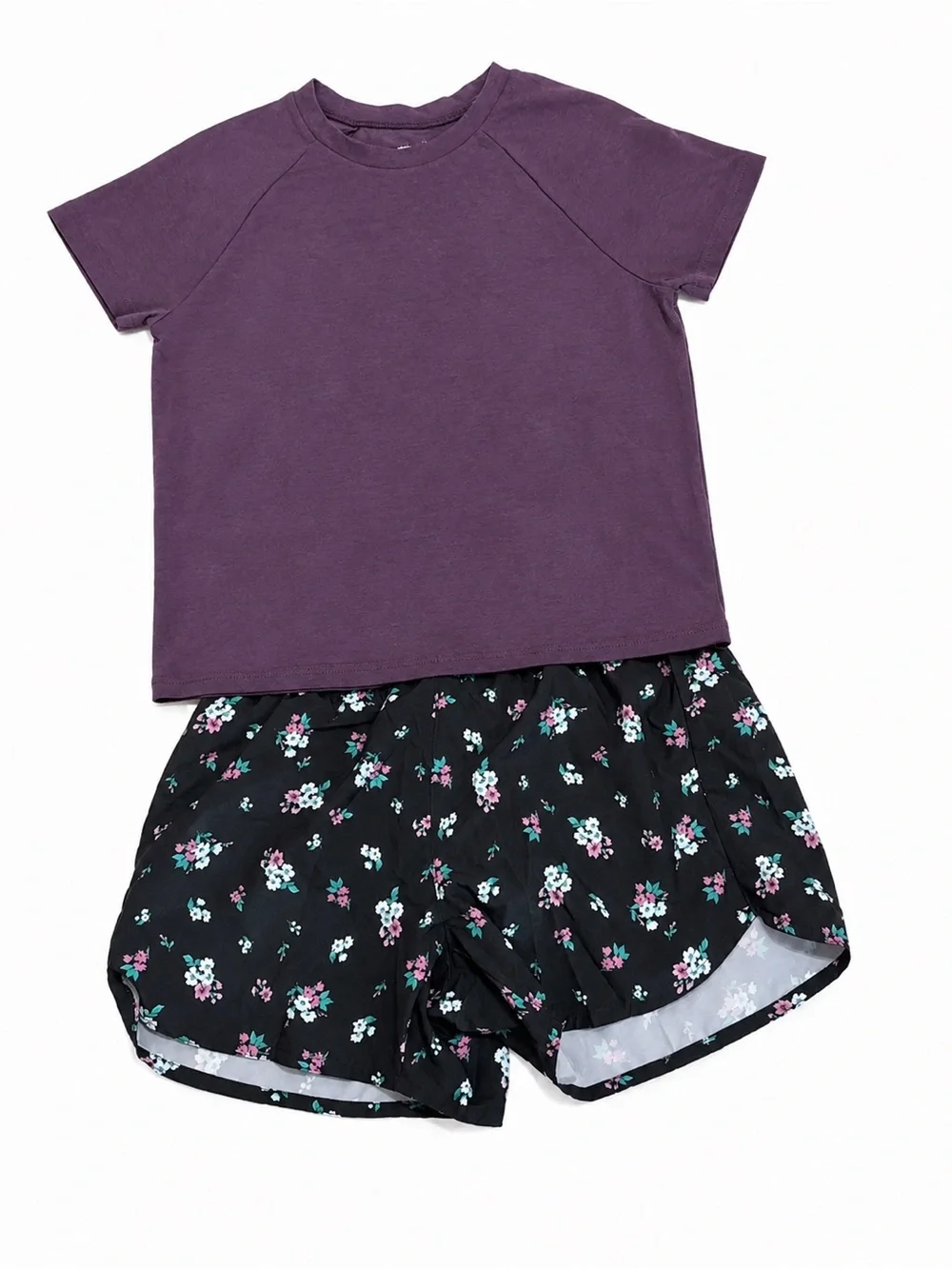 Old Navy NWT girls activewear shorts and shirt, XL